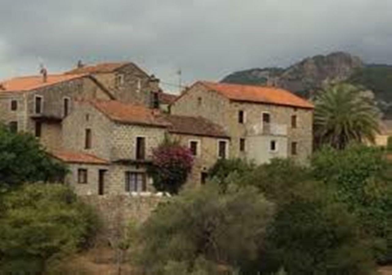 Auberge De Jeunesse Chez Mc Donald Zevaco Εξωτερικό φωτογραφία